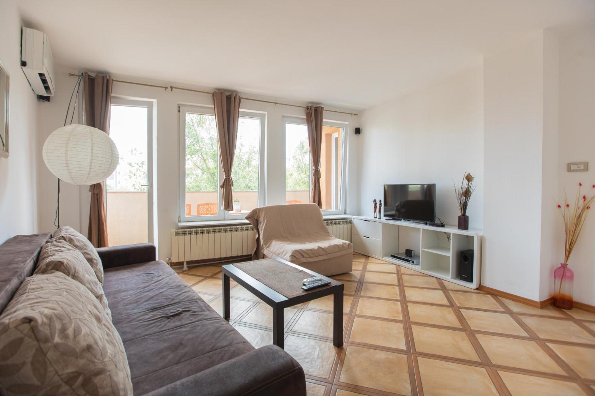 4 Rooms Apartments Nis Luaran gambar