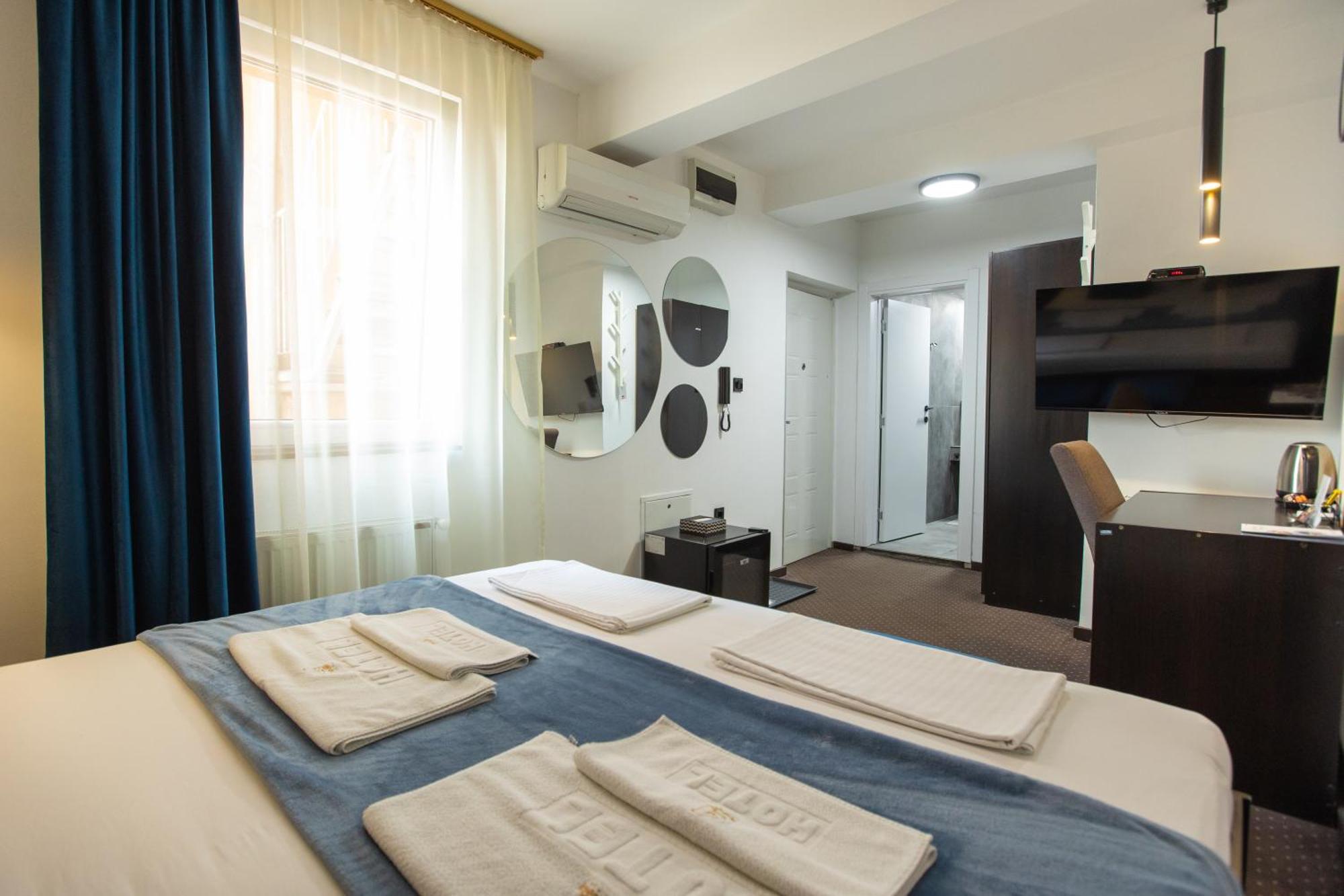 4 Rooms Apartments Nis Luaran gambar