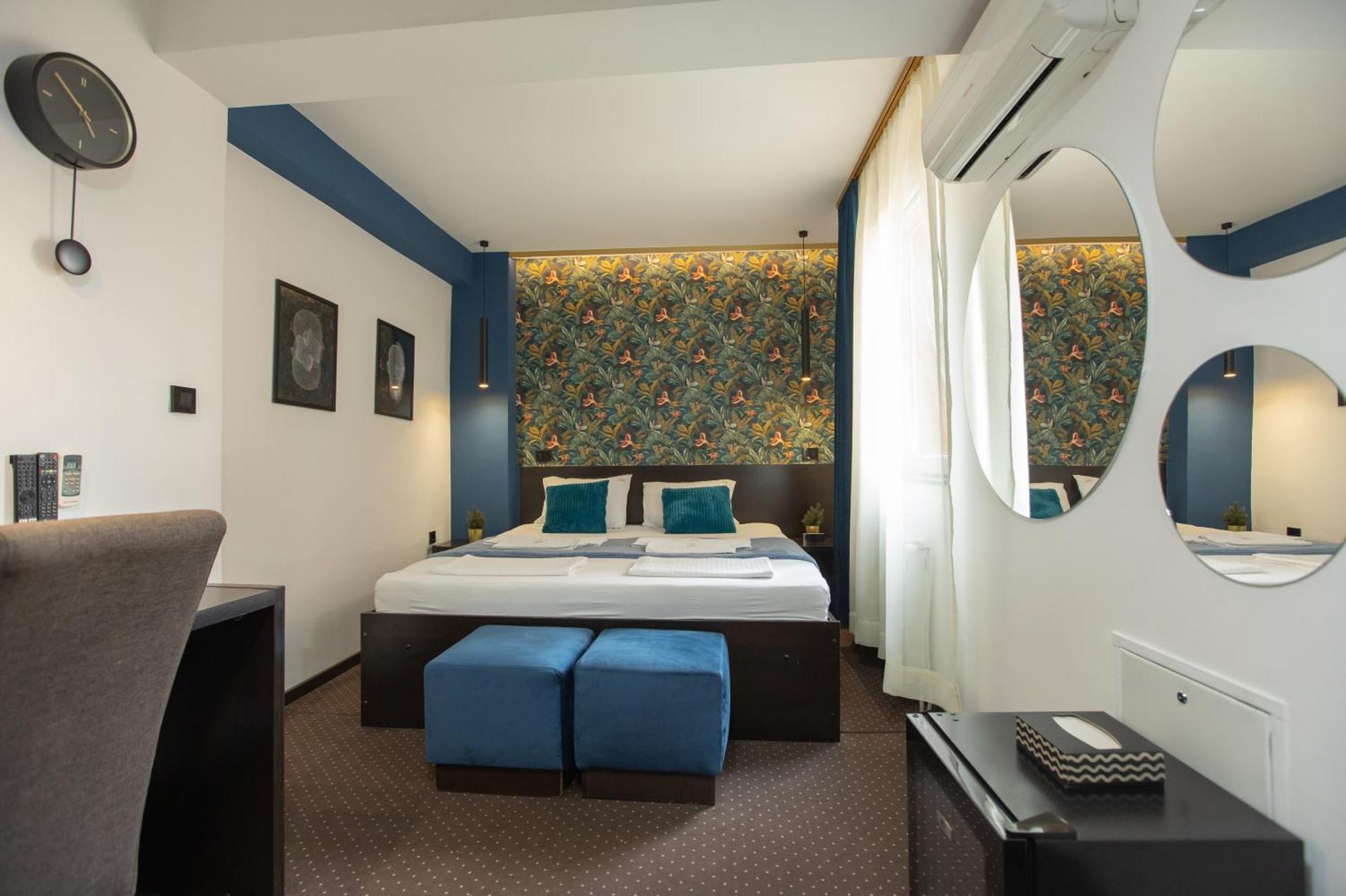 4 Rooms Apartments Nis Luaran gambar