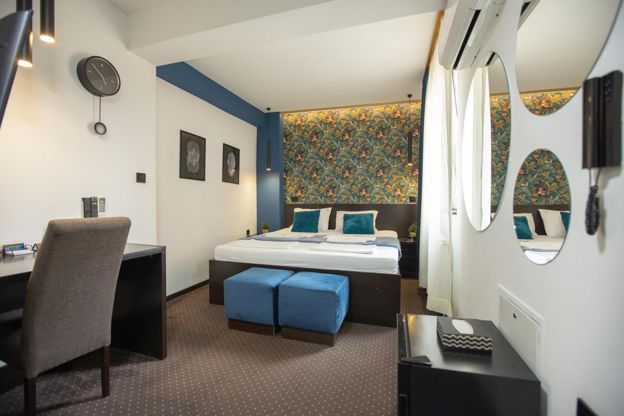4 Rooms Apartments Nis Luaran gambar
