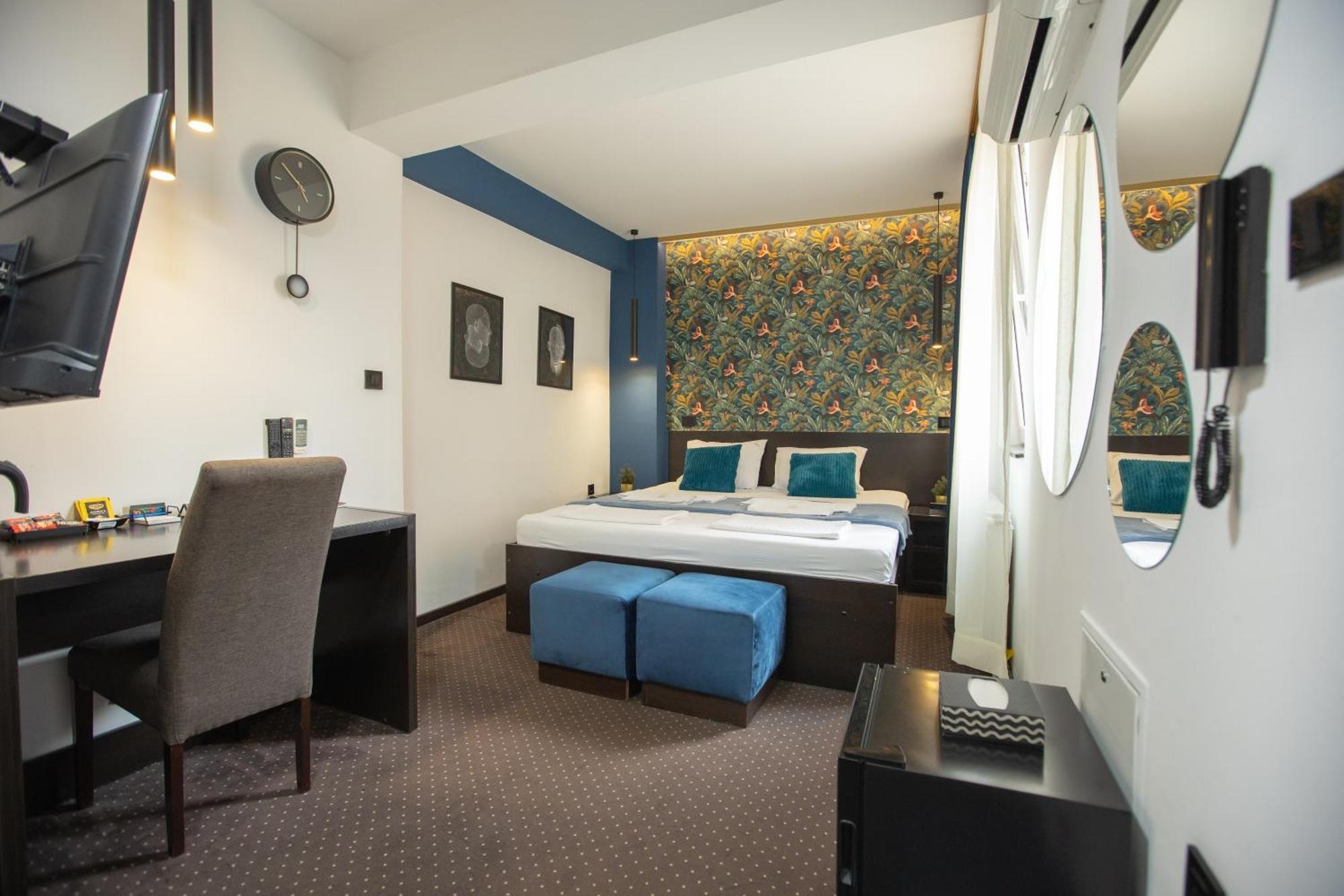 4 Rooms Apartments Nis Luaran gambar