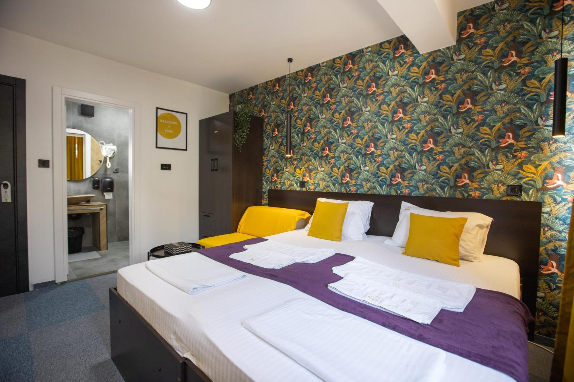 4 Rooms Apartments Nis Luaran gambar